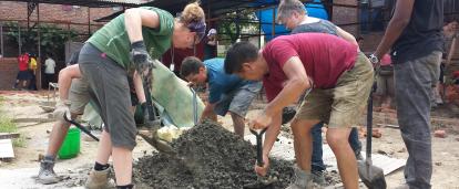 Projects Abroad volunteers contribute to the Nepal Building Project